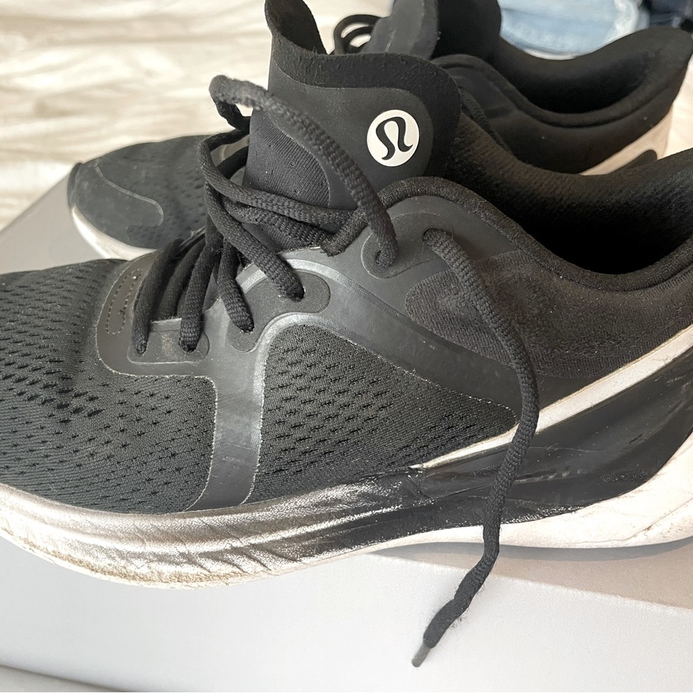 lululemon bliss feel; used